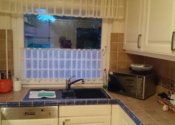 Quarto em Acomodações Particulares Frankfurter Ruft *